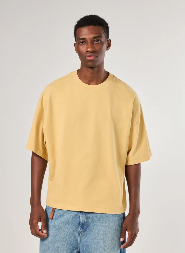 Buttercut Cropped Oversized Tee | Urban Forge oversized t-shirt